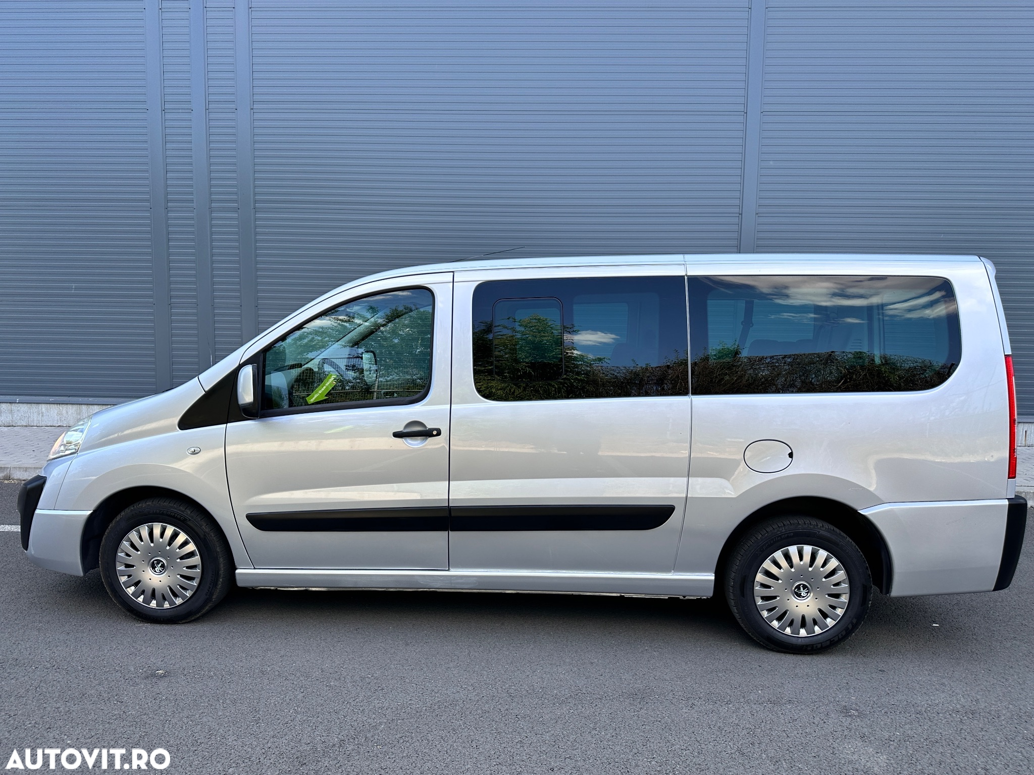Peugeot Expert - 10