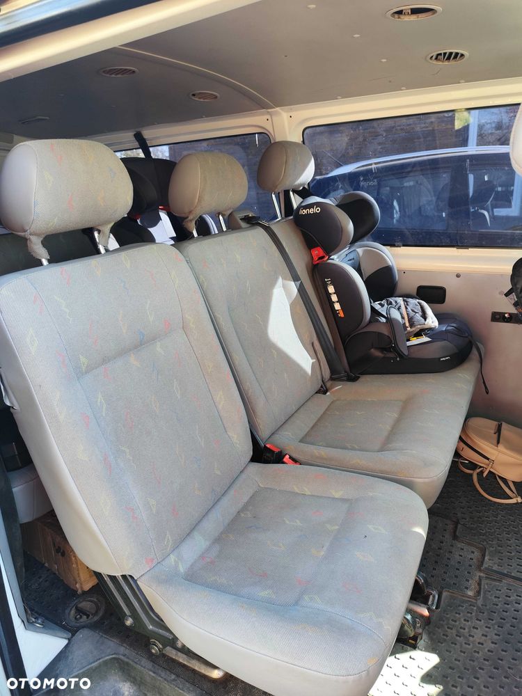 Volkswagen Transporter - 5