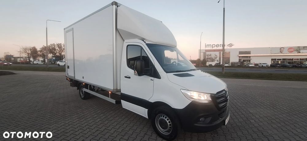 Mercedes-Benz sprinter - 1