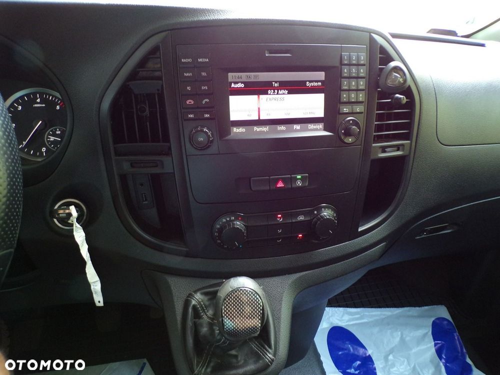 Mercedes-Benz Vito - 17