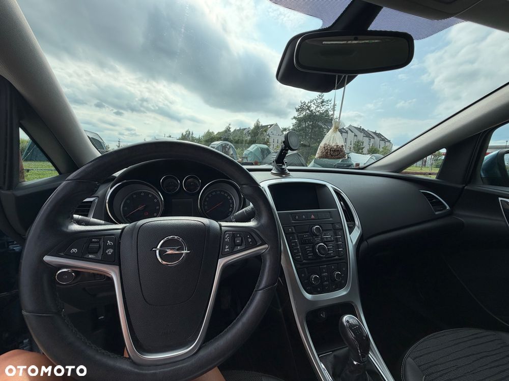 Opel Astra 1.4 T Enjoy - 7