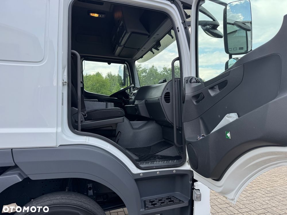 Mercedes-Benz ATEGO - 31