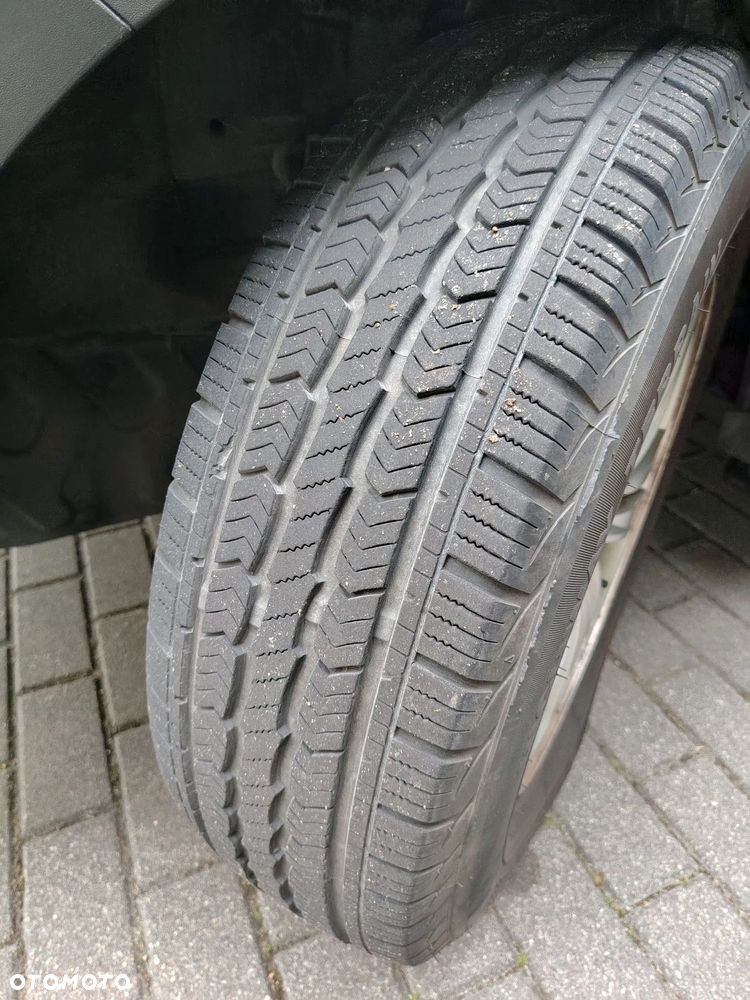 Kia Sportage 1.7 CRDI M 2WD - 16