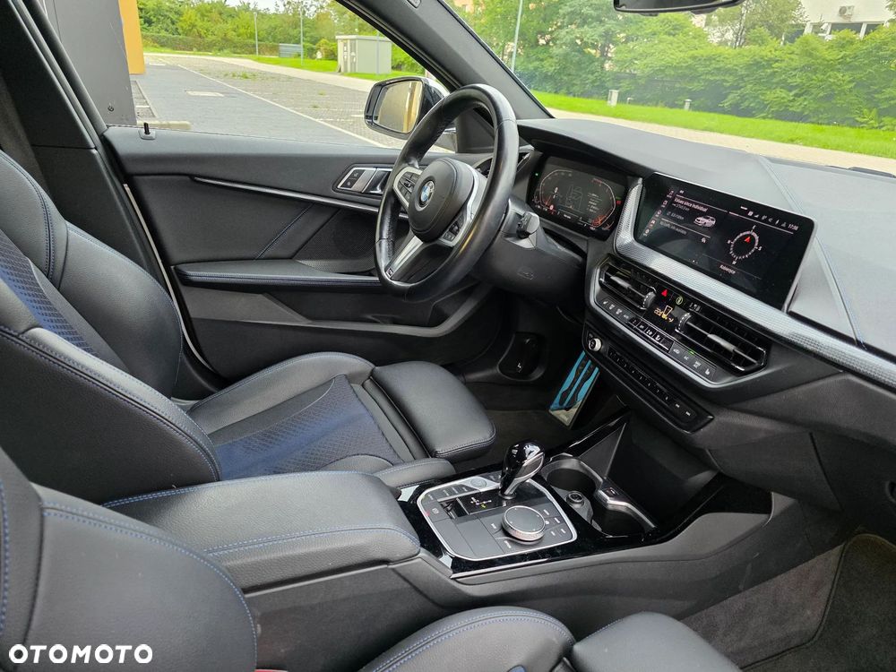 BMW Seria 1 118i M Sport - 23