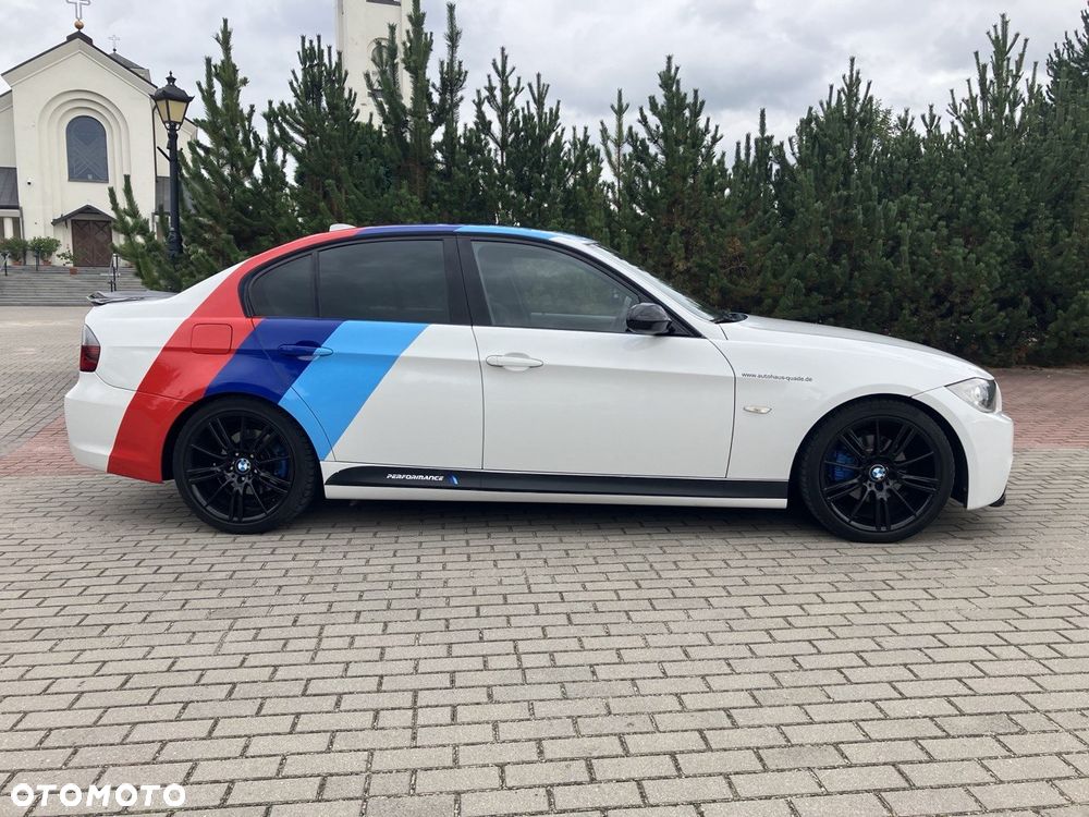 BMW Seria 3 320si - 8