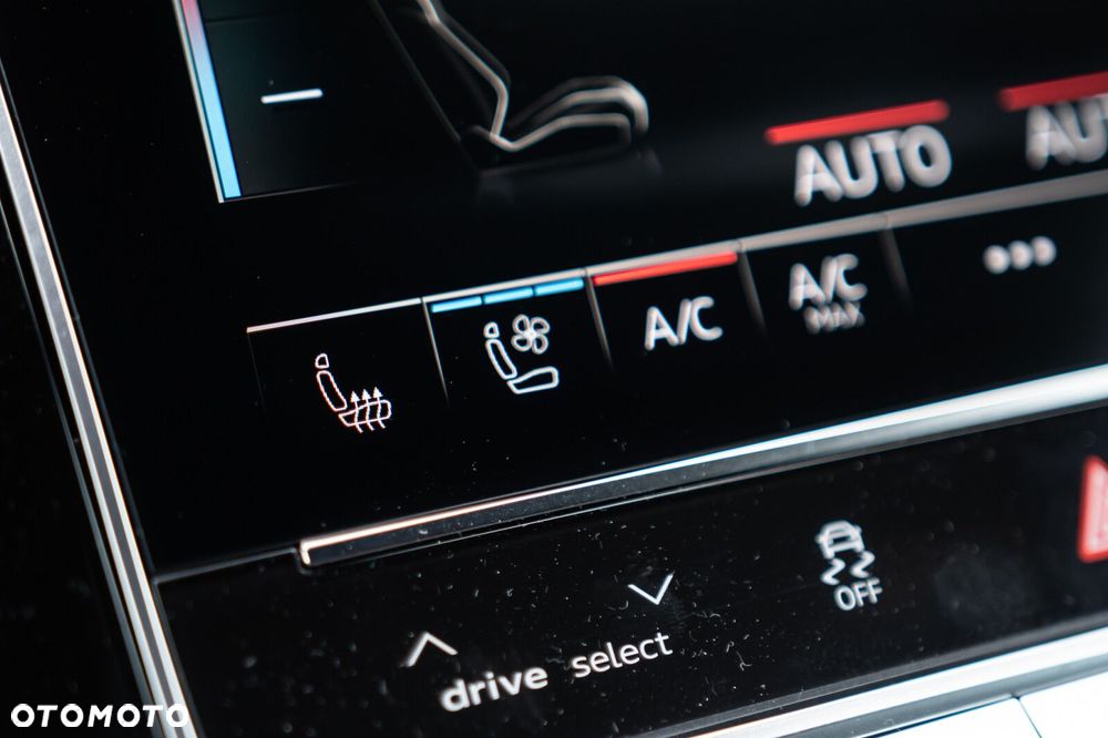 Audi SQ8 - 39
