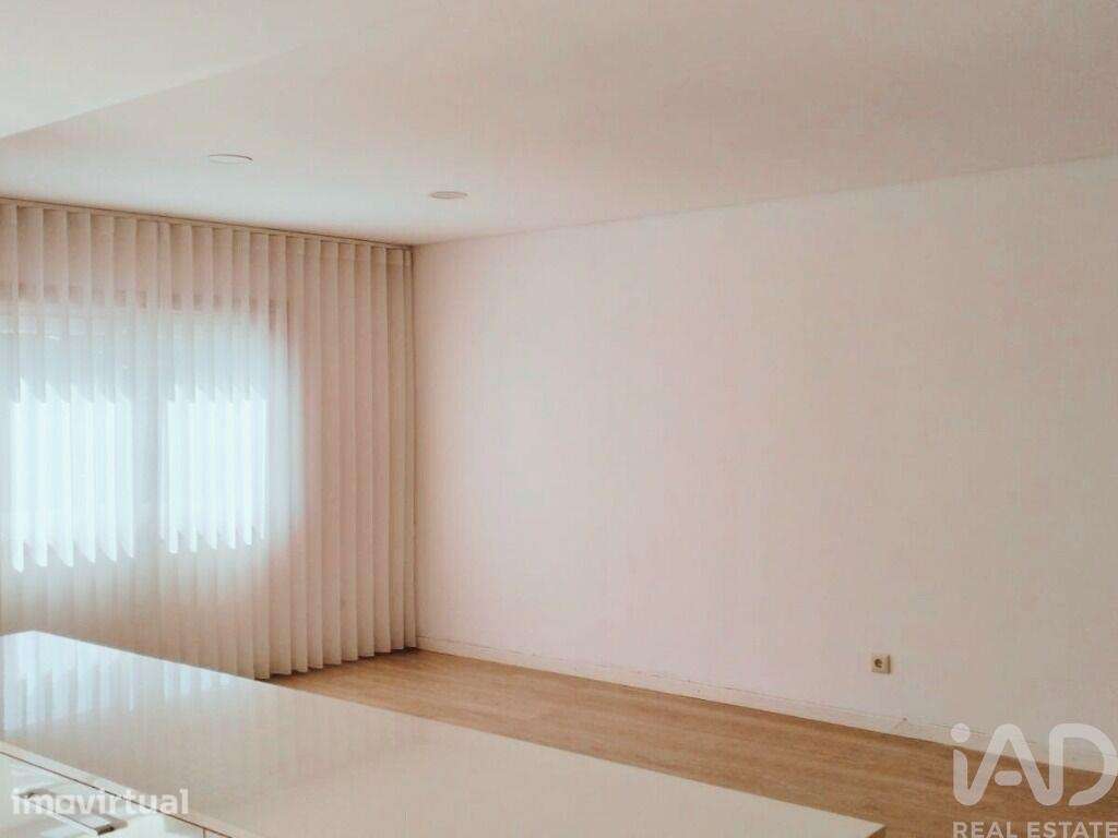 Duplex T4 em Gafanha da Nazaré de 153 m2 - Grande imagem: 4/21