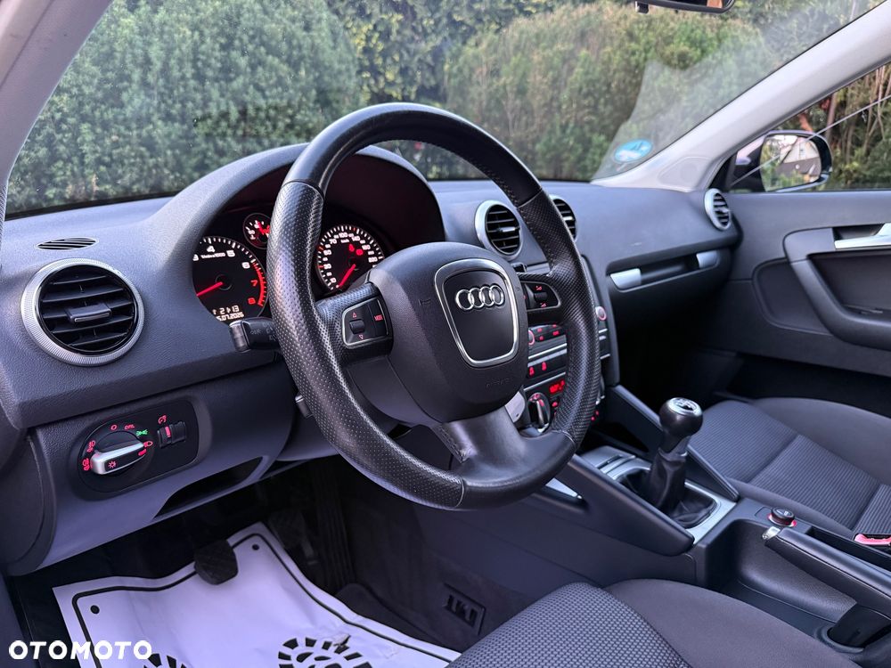 Audi A3 Sportback 1.4 TFSI Ambition - 12