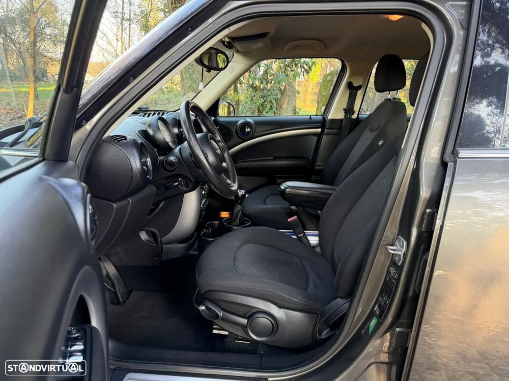 MINI Countryman One D - 18