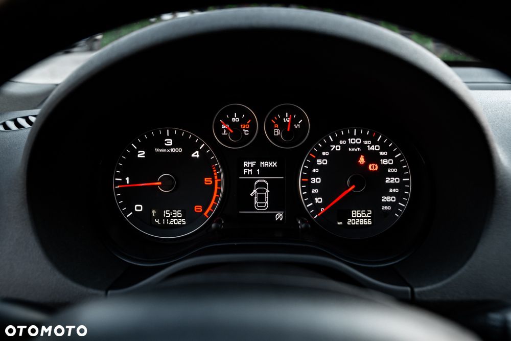 Audi A3 Sportback 2.0 TDI DPF Attraction - 29