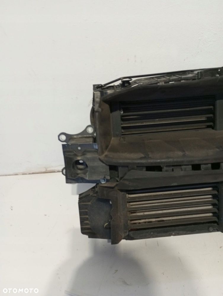 PAS PRZEDNI CHŁODNICE FORD FOCUS MK4 1,0 i - 2