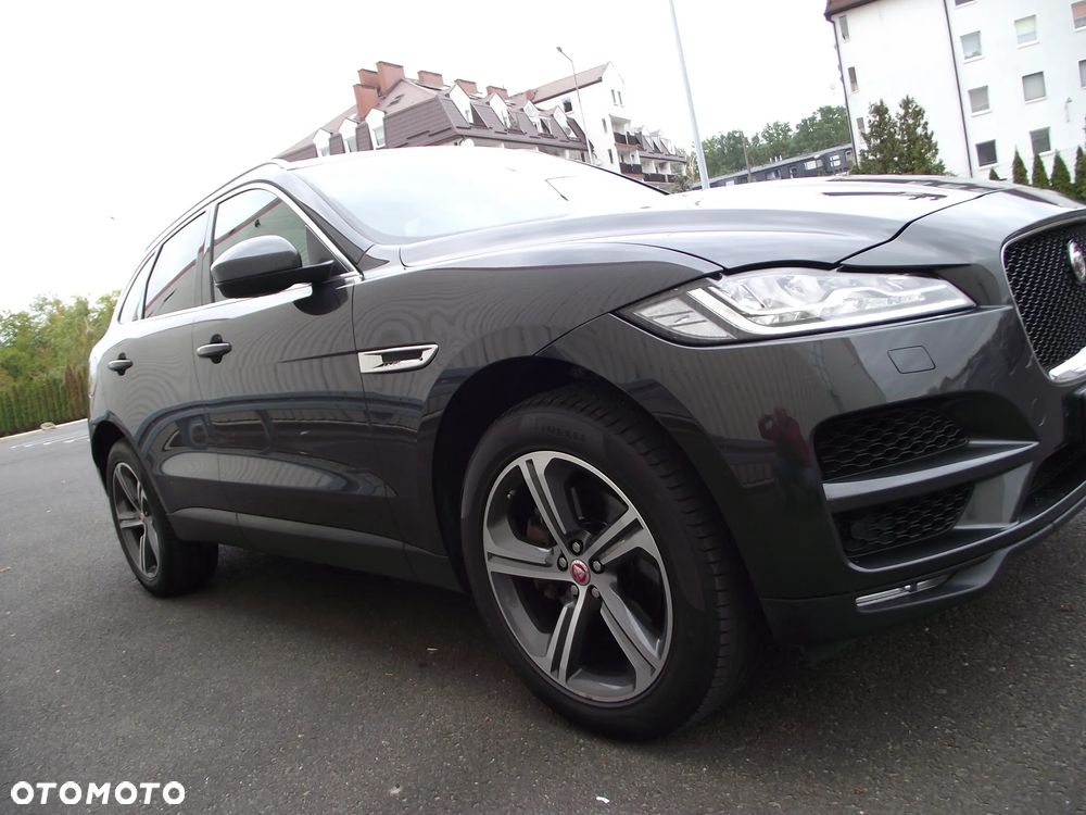 Jaguar F-Pace 3.0 TDV6 AWD R-Sport - 14