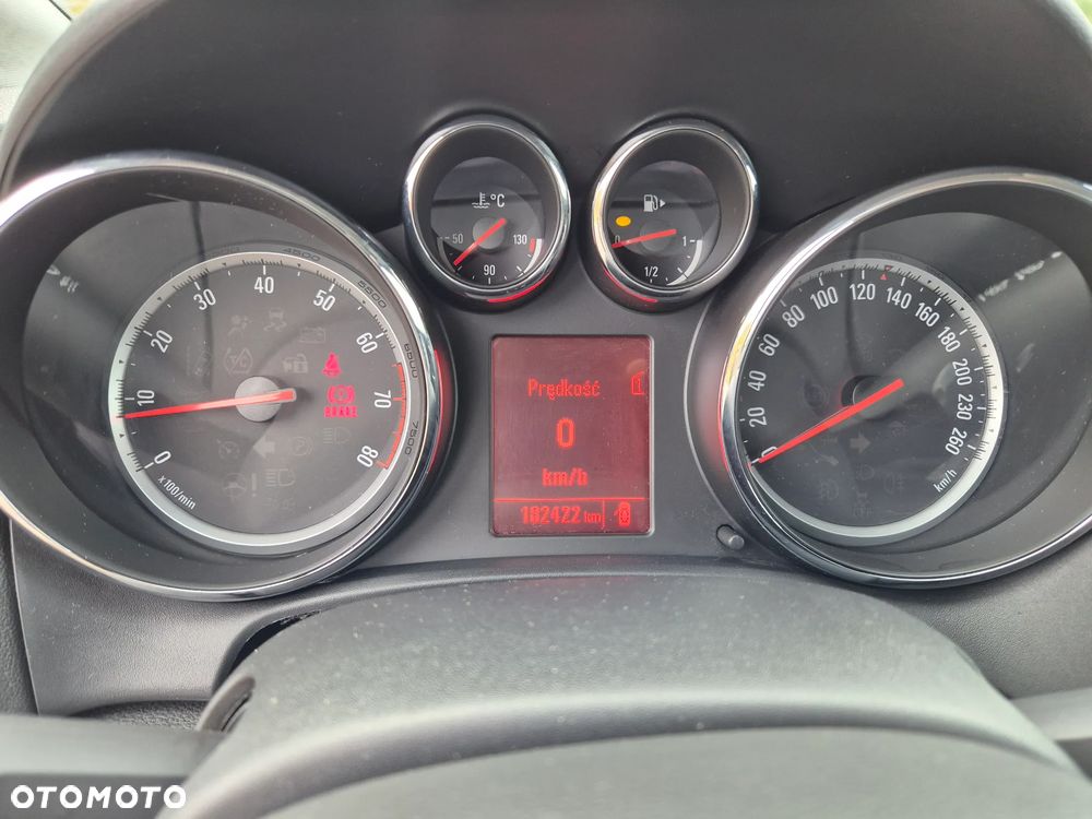 Opel Astra - 34