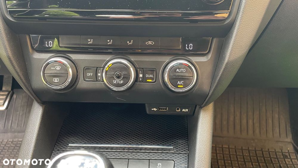 Skoda Octavia 2.0 TDI RS - 17