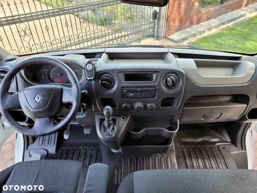 Renault Master - 24
