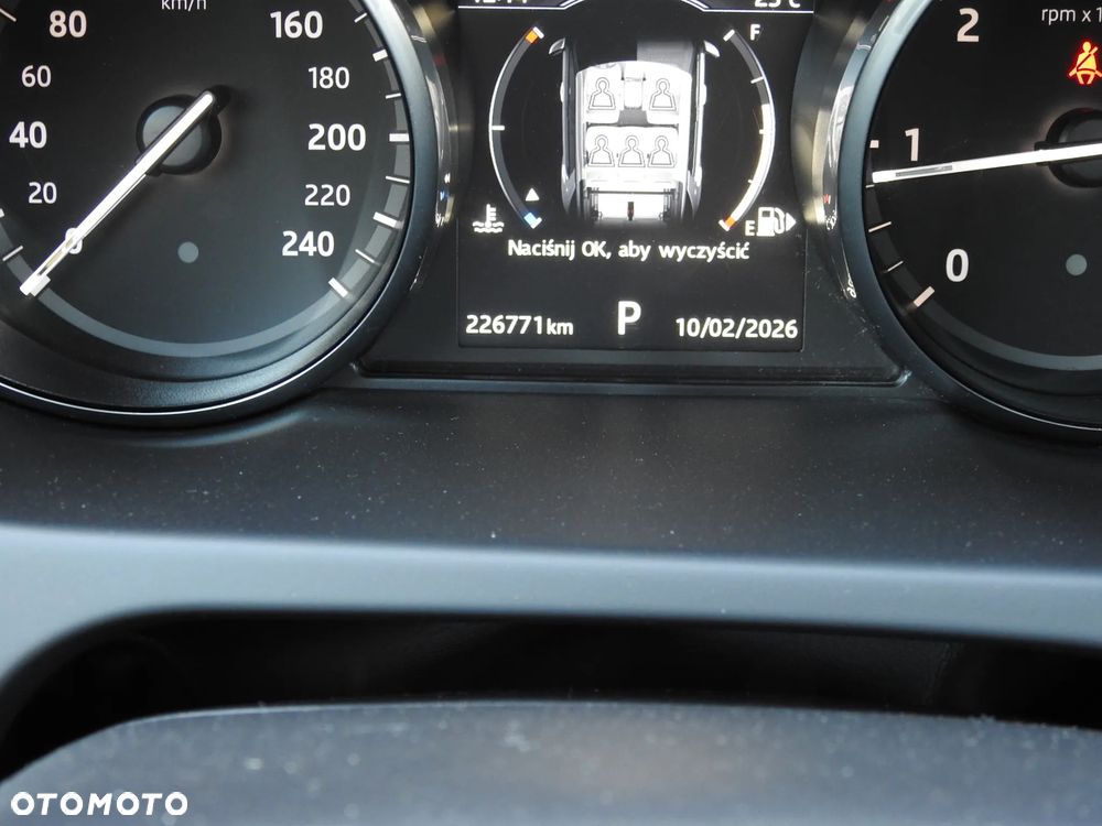 Land Rover Discovery Sport TD4 HSE - 19
