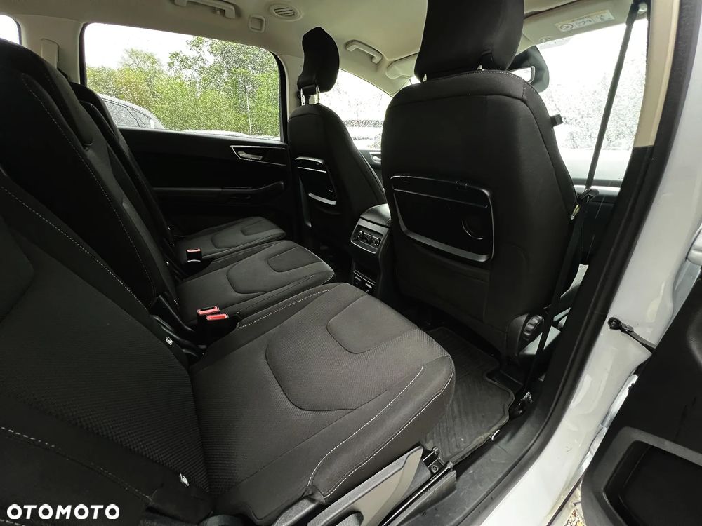 Ford S-Max 2.0 EcoBlue Titanium - 21