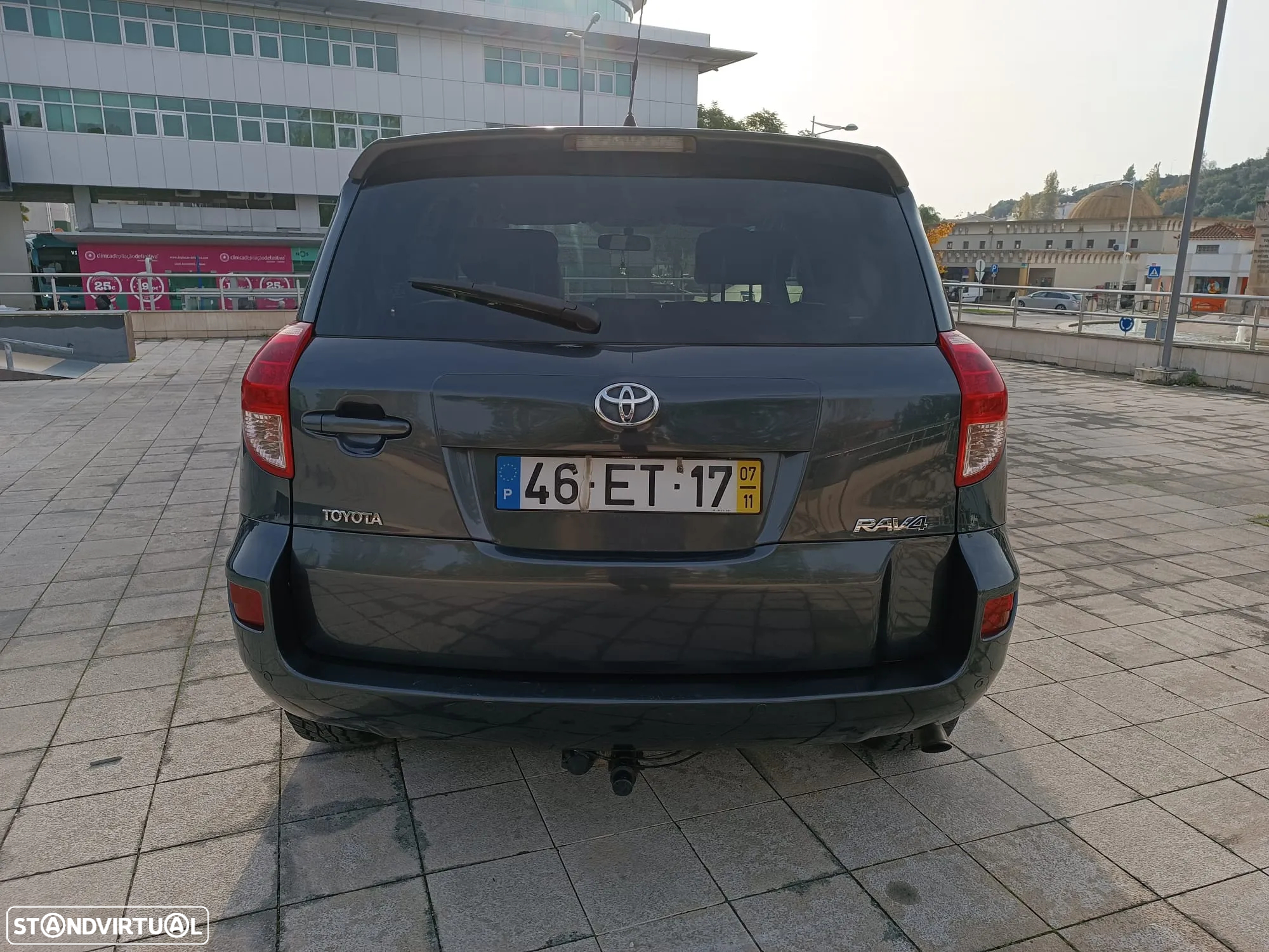 Toyota RAV4 2.2 D-4D - 3