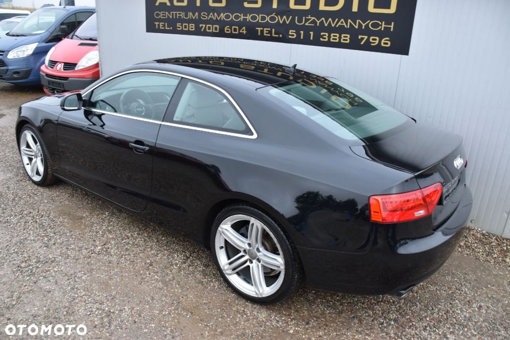 Audi A5 Coupé 3.0 TDI DPF quattro S tronic - 4
