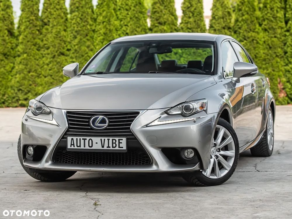 Lexus IS Luxury Line - 5