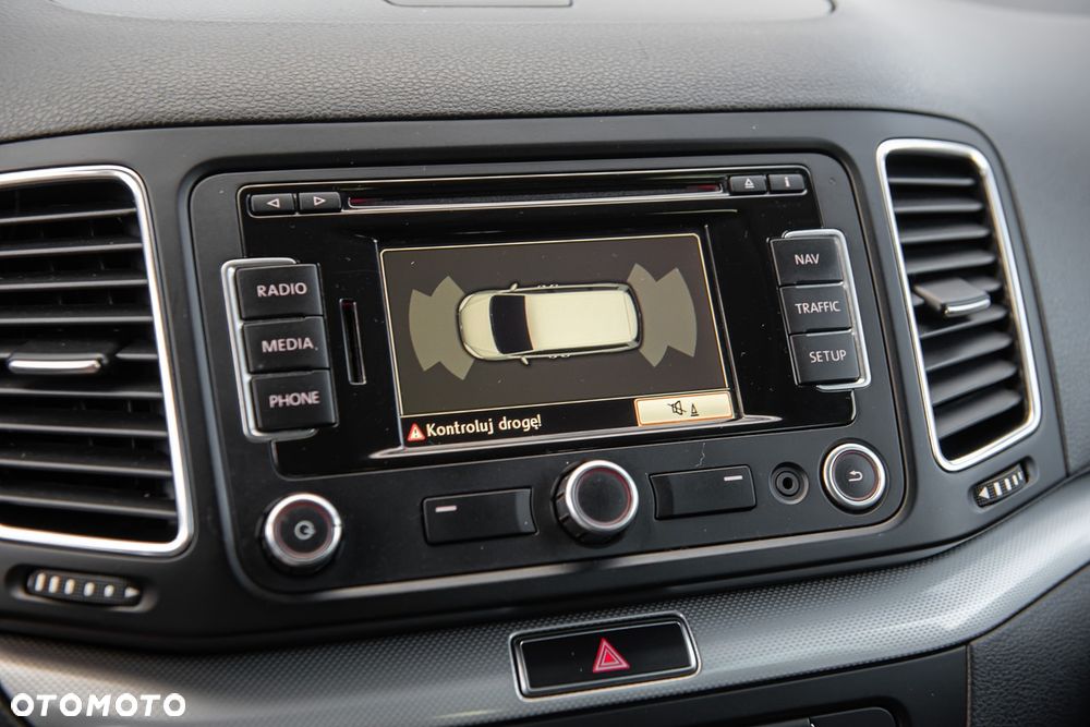 Volkswagen Sharan - 22