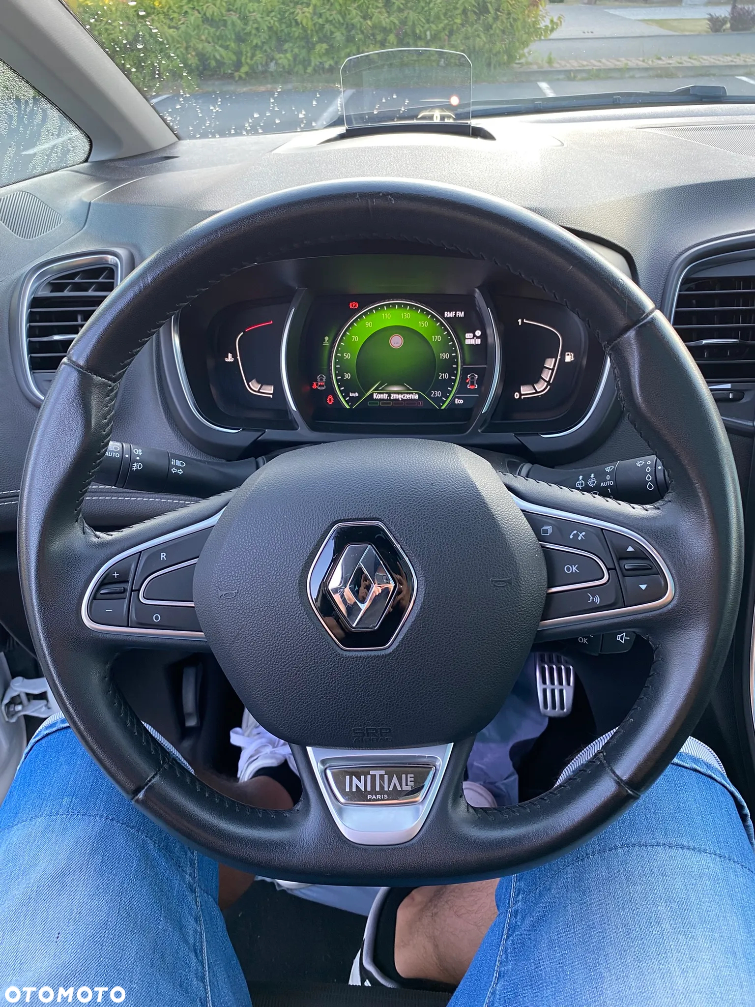 Renault Scenic 1.6 dCi Bose - 7