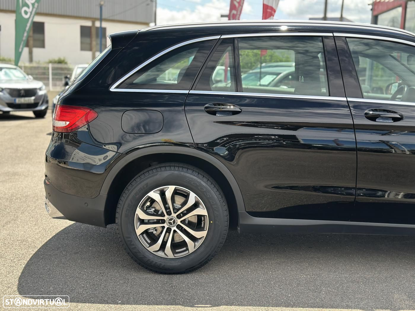 Mercedes-Benz GLC 220 d 4Matic 9G-TRONIC - 11