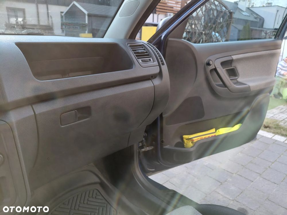 Skoda Fabia 1.4 16V Active - 14
