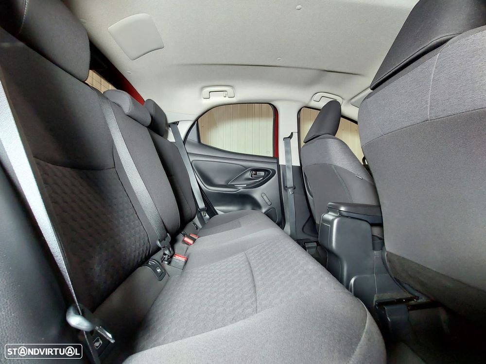 Toyota Yaris - 17