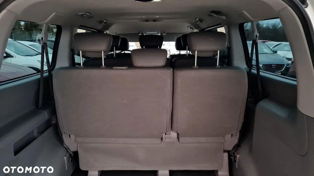 Hyundai H-1 2.5 CRDi Travel Family - 11