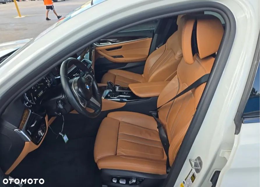 BMW Seria 5 530i M Sport Edition - 7