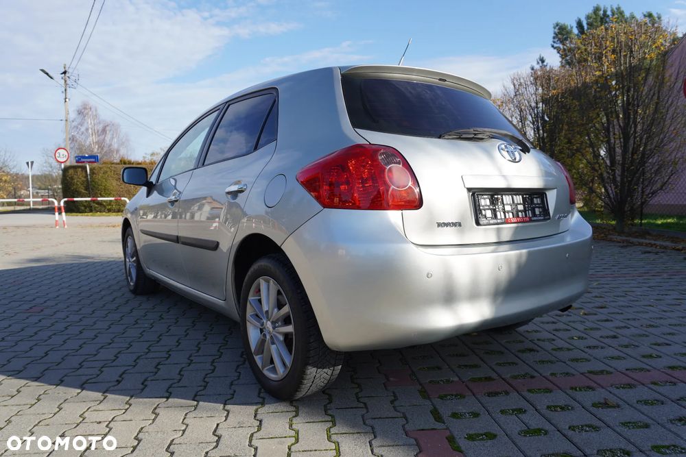 Toyota Auris 1.6 VVT-i Premium MM - 14