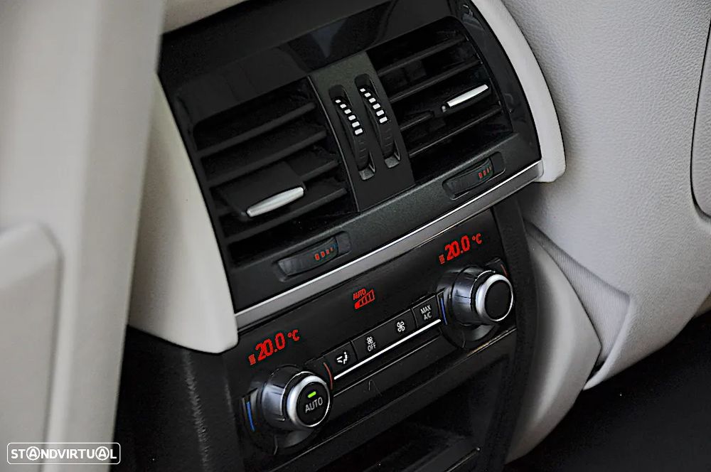 BMW X5 25 d sDrive Pack M - 35