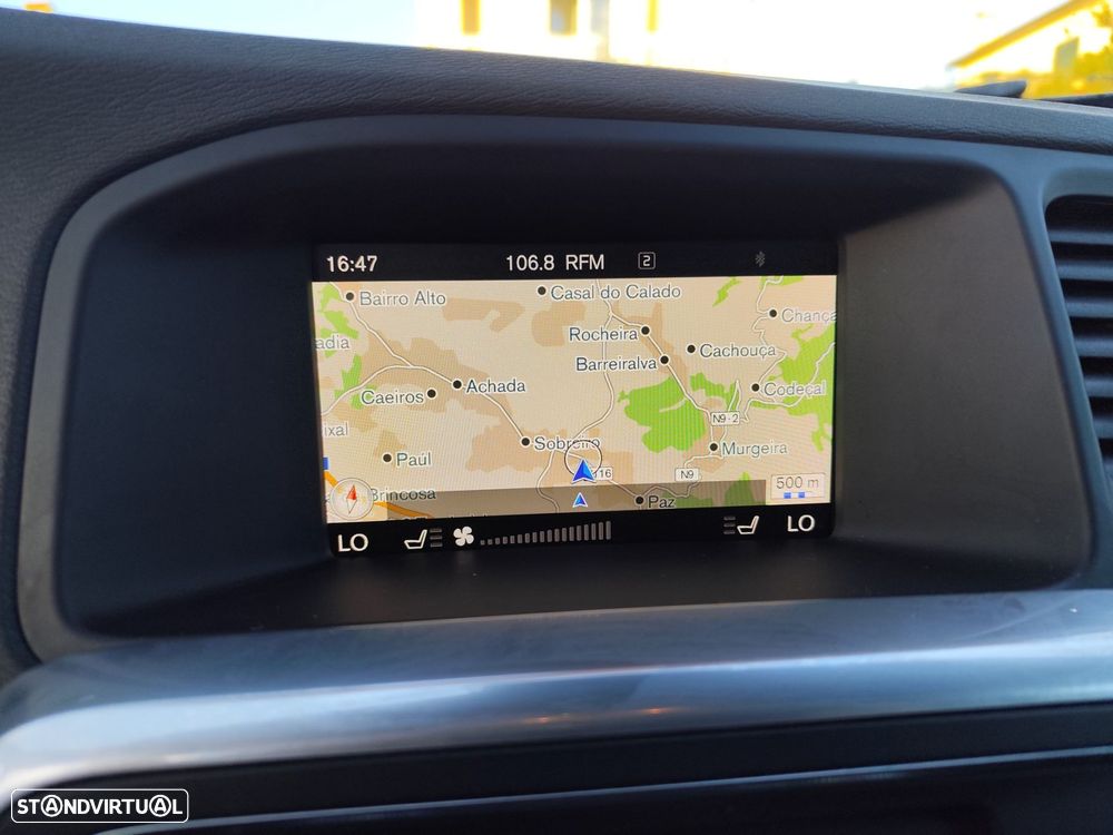 Volvo V60 2.4 D6 R-Design AWD Phev - 13