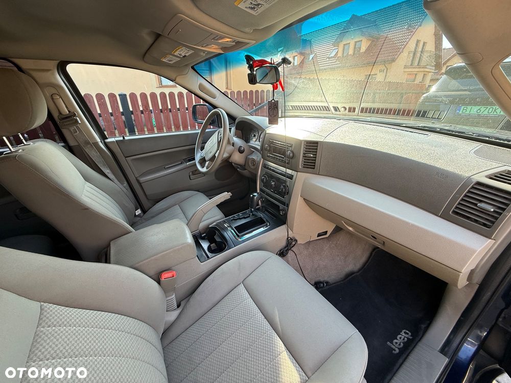 Jeep Grand Cherokee 3.7 V6 - 7