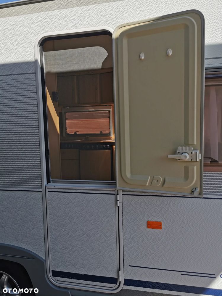 Dethleffs Camper - 25