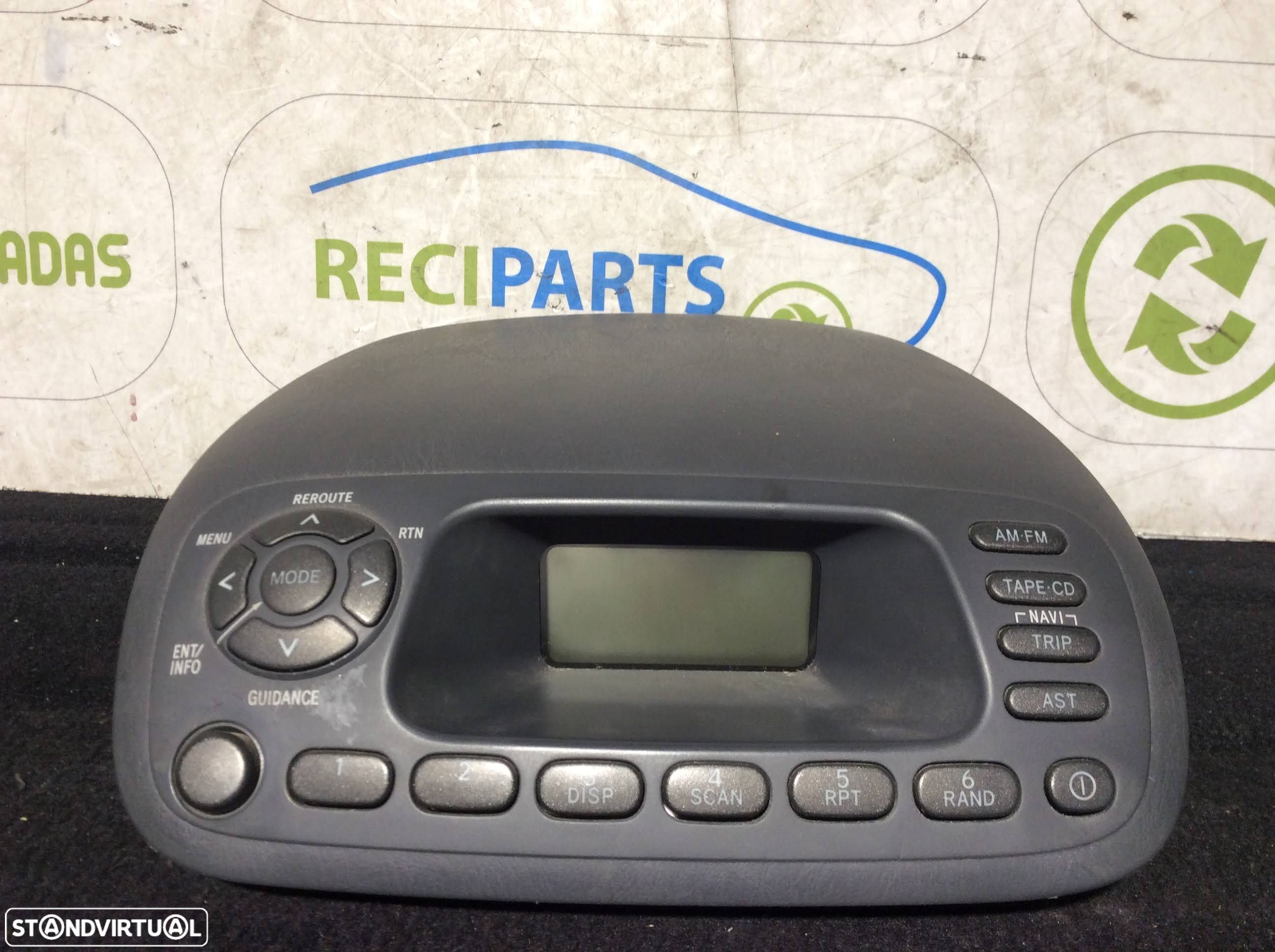 Auto Radio Toyota Corolla E11   86110-12040 - 1