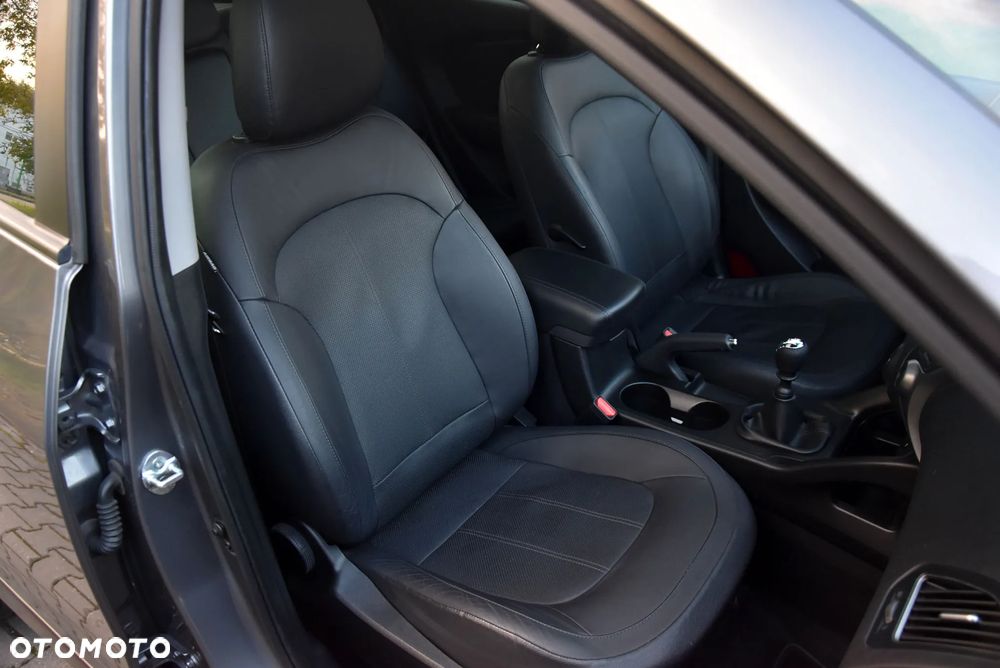 Hyundai ix35 1.6 GDI Premium 2WD - 23