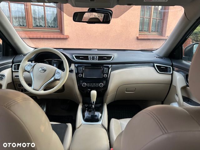 Nissan X-Trail 2.0 dCi Tekna 4WD Xtronic - 8