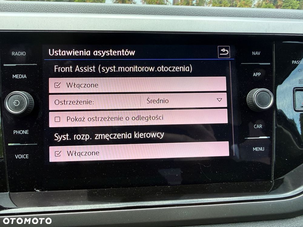 Volkswagen Polo 1.6 TDI SCR Comfortline - 14