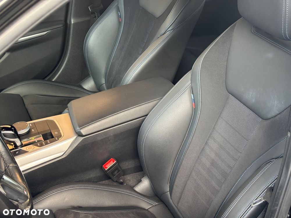 BMW Seria 3 320d xDrive mHEV M Sport - 6
