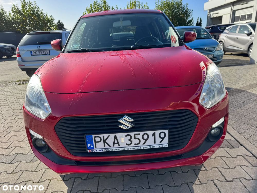 Suzuki Swift 1.2 Premium Plus CVT - 5