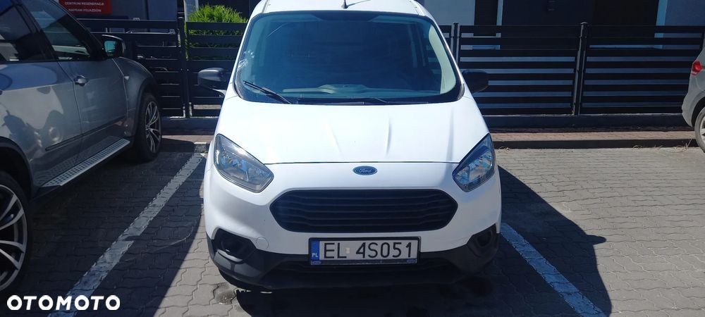 Ford Transit Courier Trend - 2