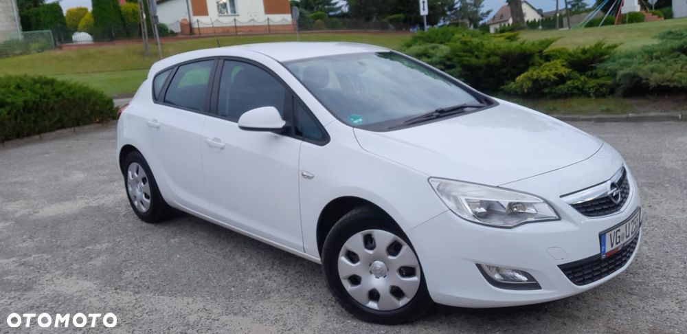 Opel Astra - 4