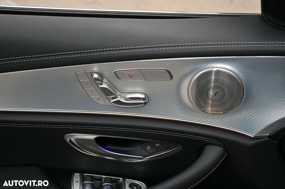 Mercedes-Benz E - 24