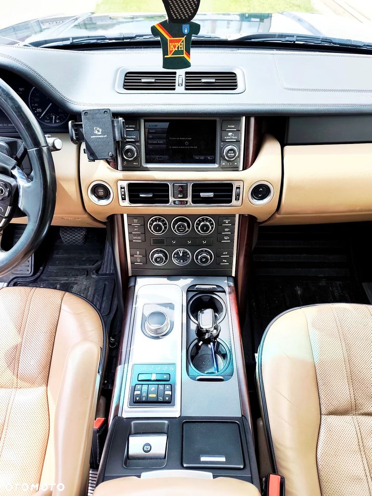 Land Rover Range Rover 4.4SD V8 LWB Vogue EU6 - 8