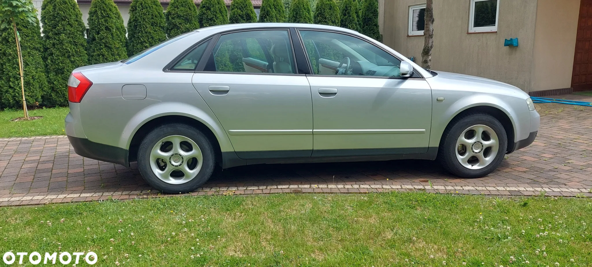 Audi A4 1.6 - 5