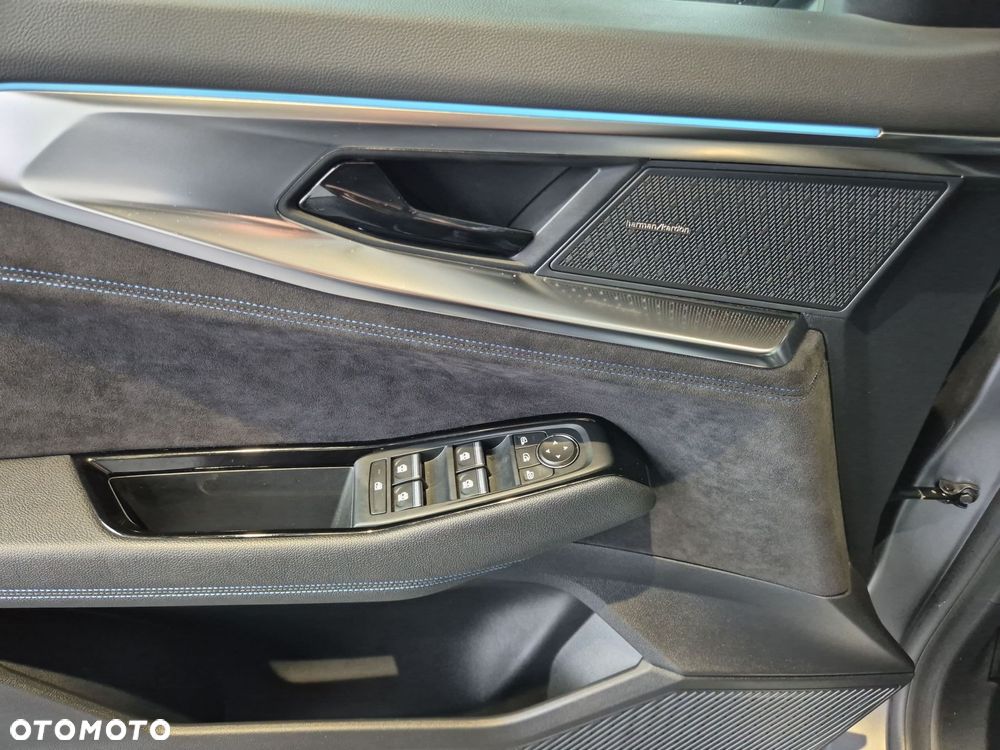 Renault Austral 1.3 TCe mHEV Esprit Alpine - 10