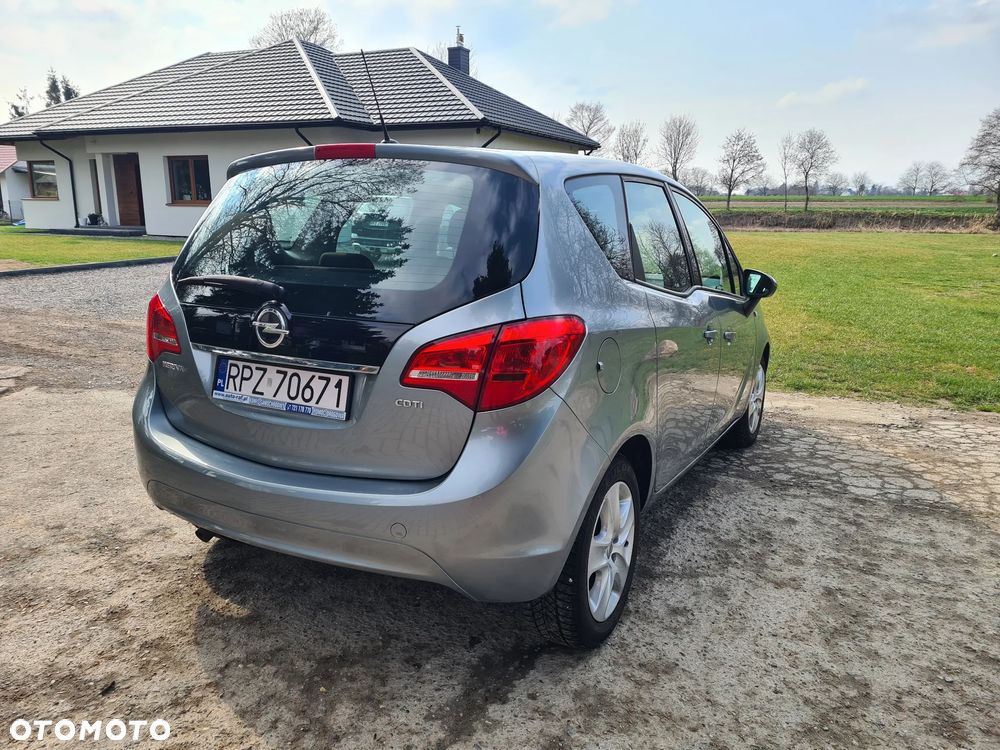 Opel Meriva - 9