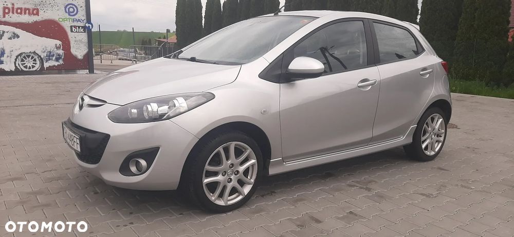 Mazda 2 - 13